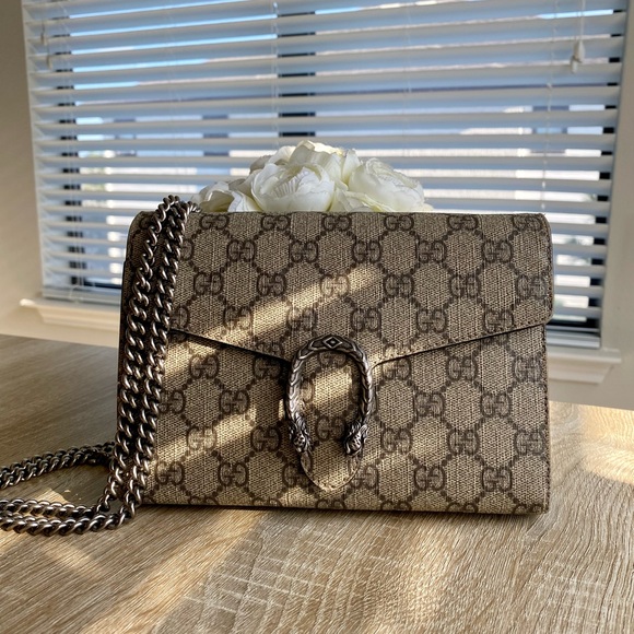 GUCCI GG Supreme Dionysus Wallet on Chain - Picture 7 of 13